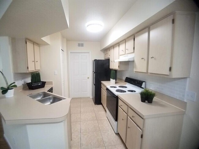 Building Photo - 12603 Crest Springs Ln