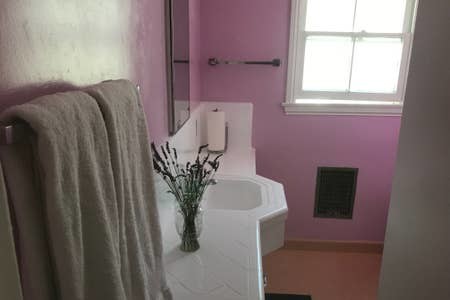 bathroom - 605 Midvale Ave
