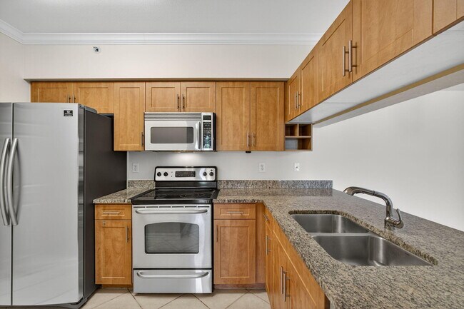 Foto del edificio - 6510 Emerald Dunes Dr