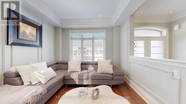 Photo du bâtiment - 129 Squire Ellis Dr