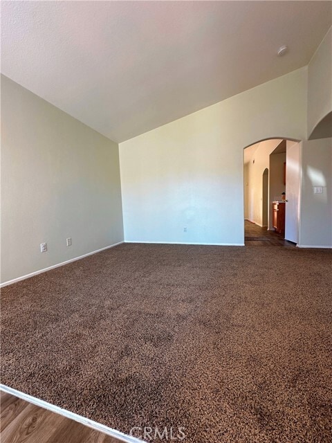 Foto del edificio - 14662 Green River Rd