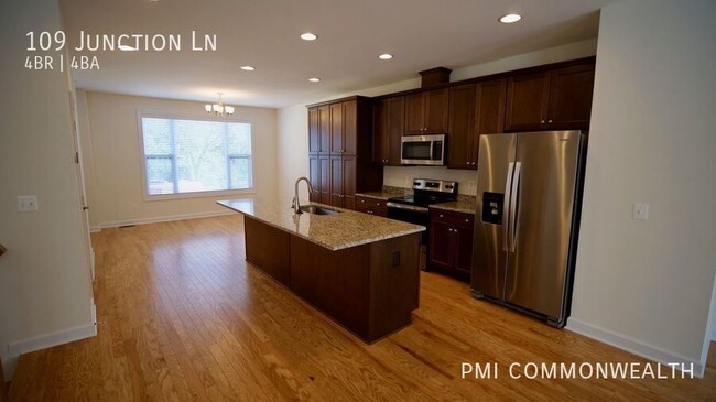 Building Photo - 109 Junction Ln