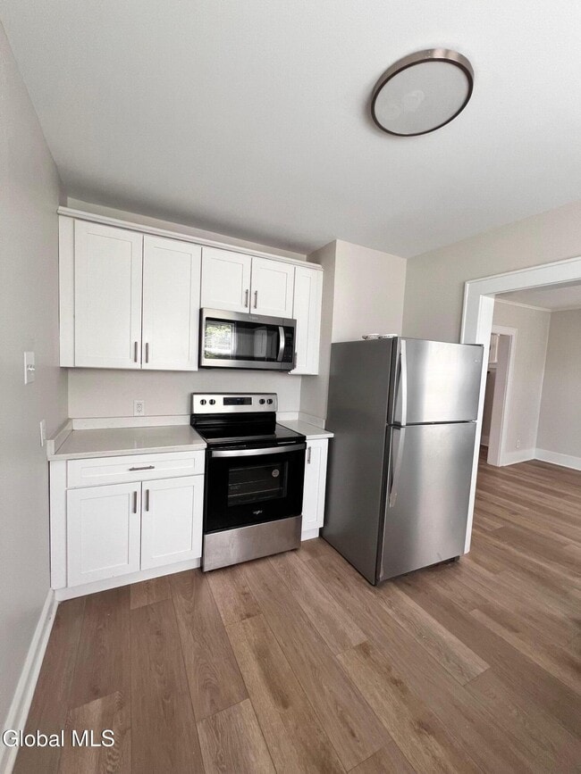 Building Photo - 1534 Central Ave