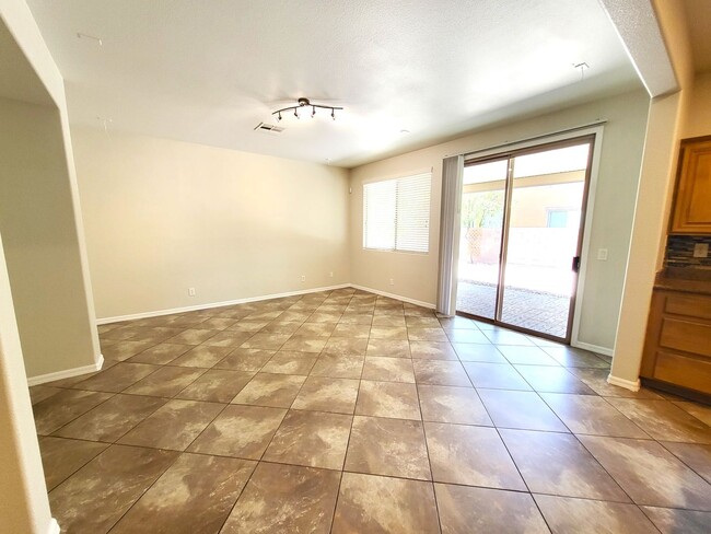 Building Photo - Guard Gated, Community Pool, Club House an...