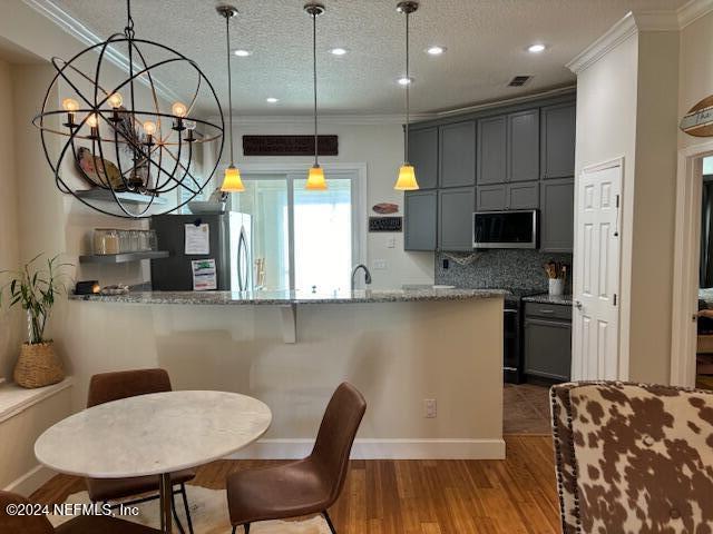 Building Photo - 651 Selva Lakes Cir