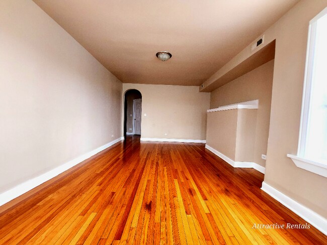 Foto del edificio - 4828 W Adams St