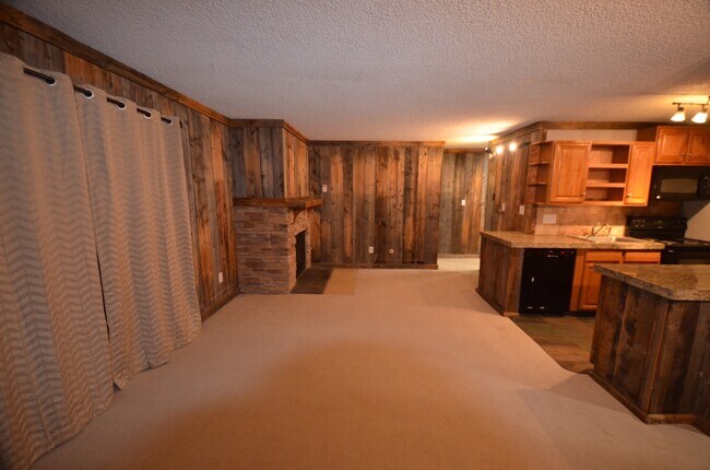 Foto del edificio - 3bed/2bath Condo, 10 minutes from Breck! Y...