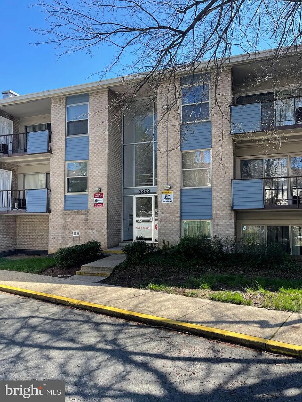 Primary Photo - 3859 St Barnabas Rd
