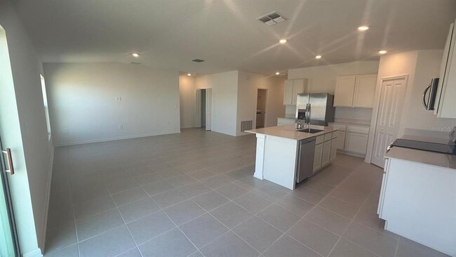 Building Photo - 4742 Katrina Dr