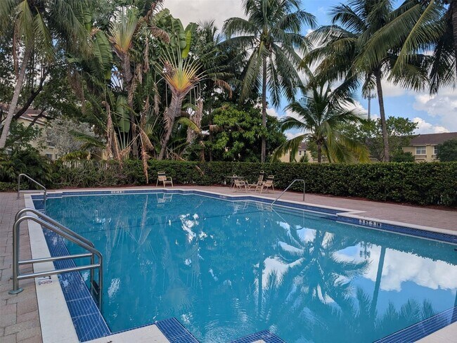 Foto del edificio - 701 Prospect Rd