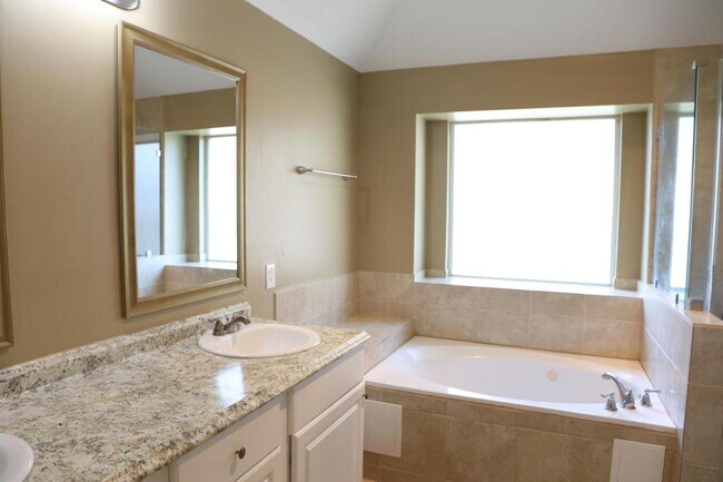 Building Photo - 3518 Stacy Park Cir