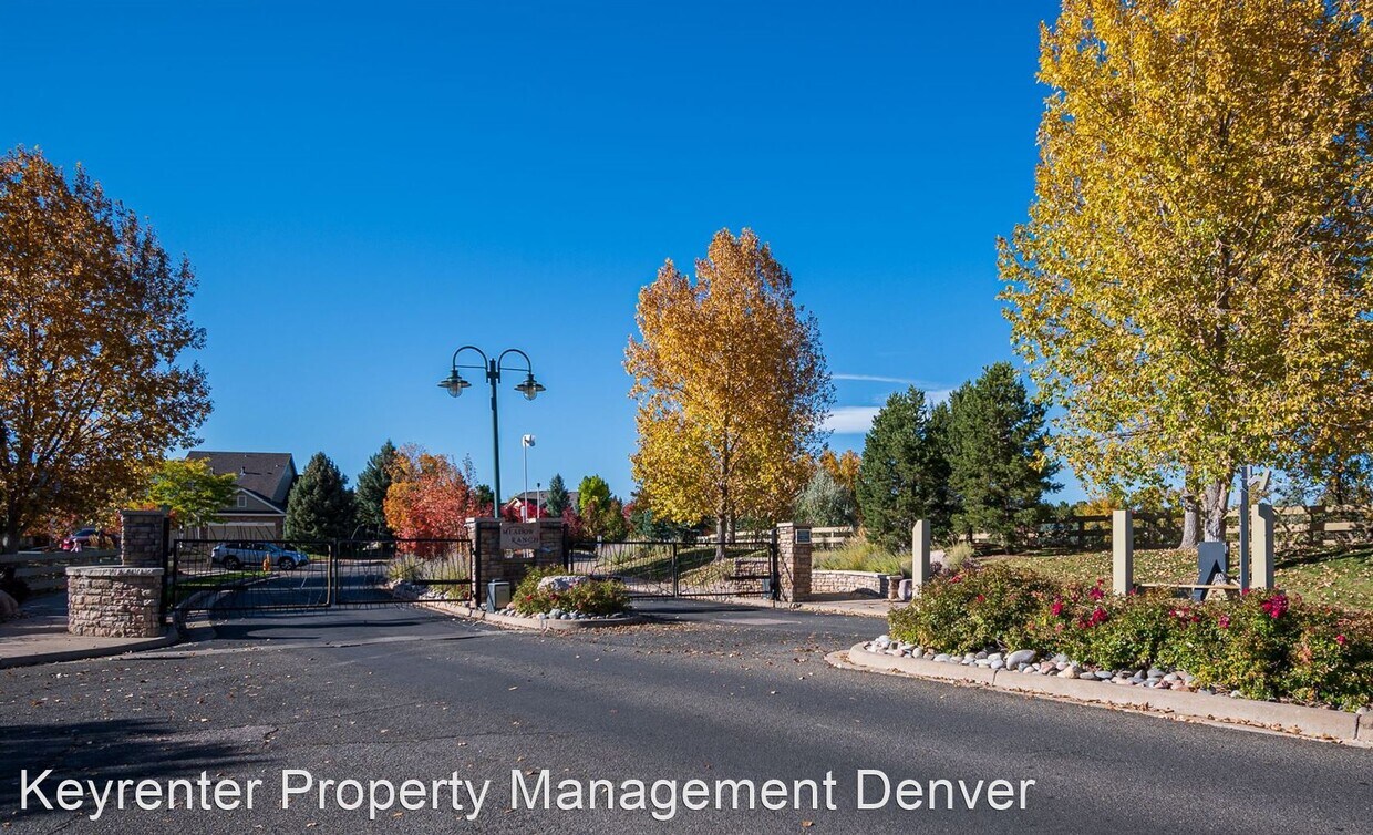 Foto del edificio - 2 br, 2.5 bath House - 8607 S Lewis Way