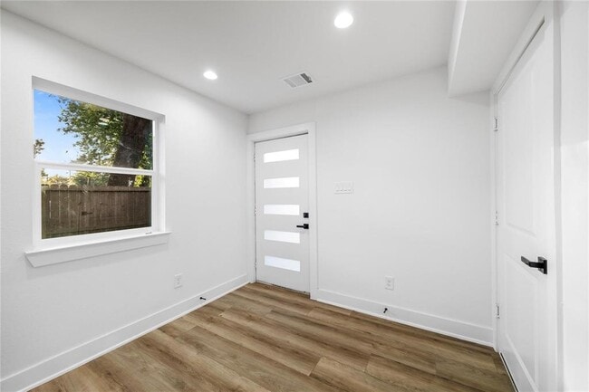 Building Photo - 2548 Walcott Ln