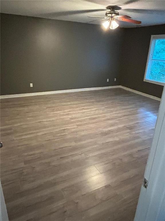 Foto del edificio - 215 Barberry Ln