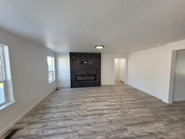 Foto del edificio - Spacious Home For Everyone!