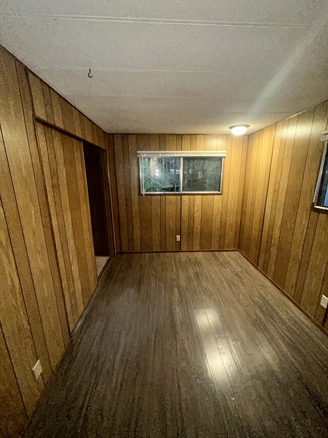 Building Photo - 8547 Bluebell Ct