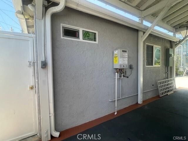 Foto del edificio - 6702 Tampa Ave