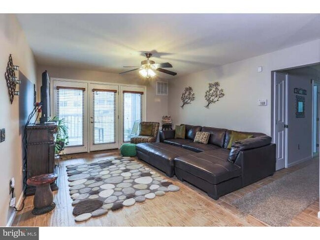 Living Room - 1301 Waters Edge Dr