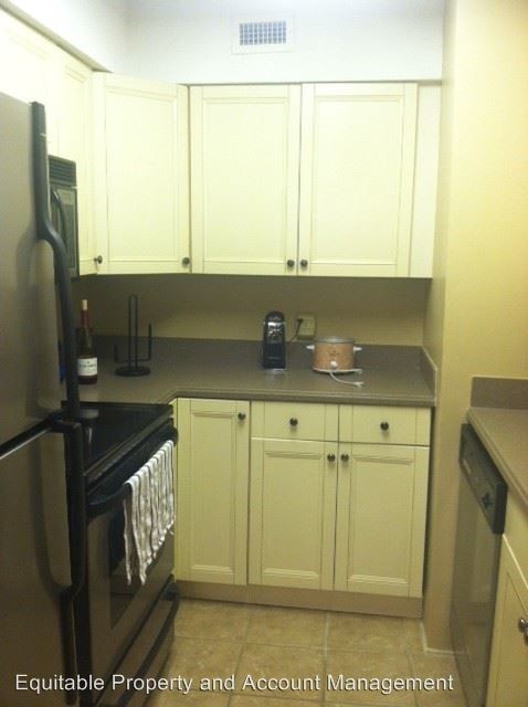 Foto del edificio - 34 S Forest Beach Dr