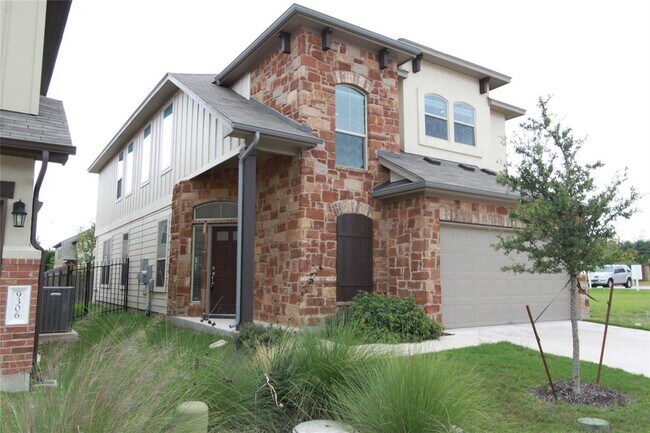 Foto del edificio - 9304 Lost Bridge Ln