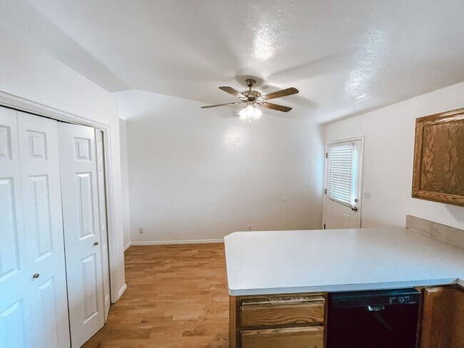 Building Photo - Great Home in American Fork