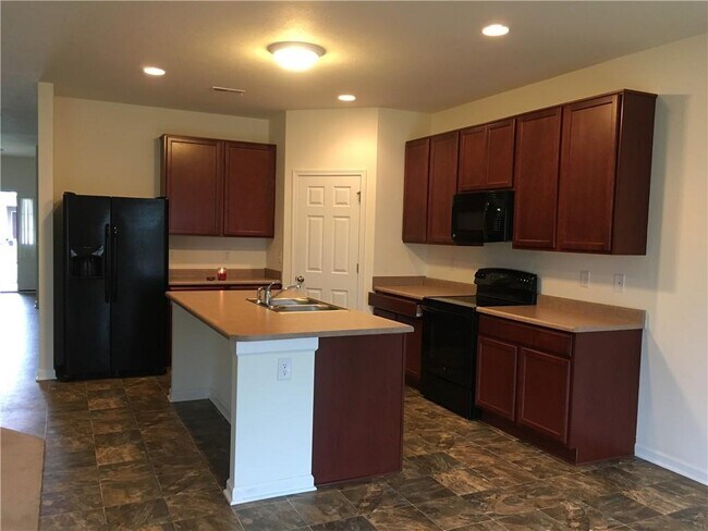 Building Photo - 16982 S Burntwood Way