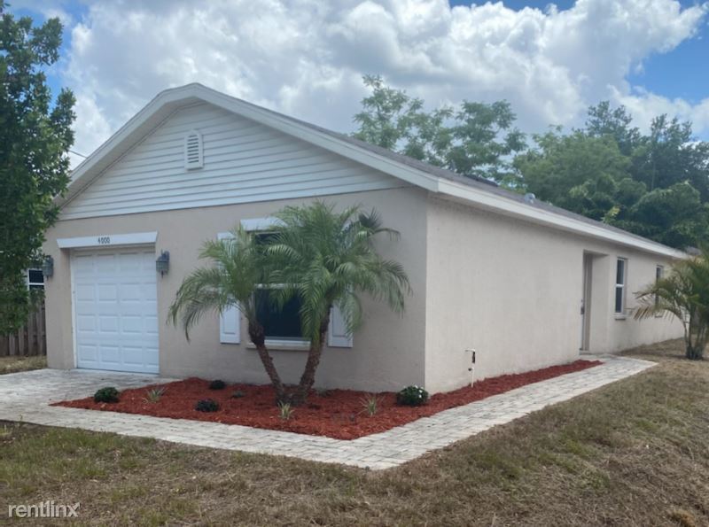 Primary Photo - 3 br, 2 bath House - 4000 Almond Ave