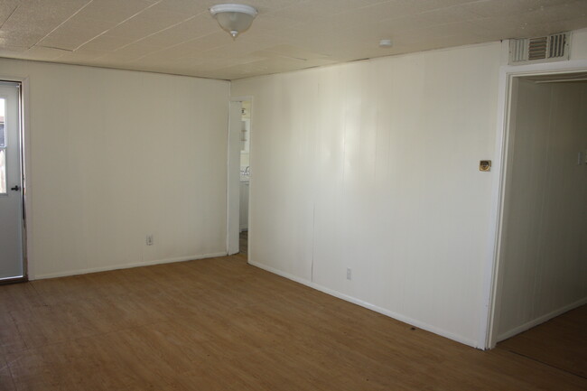 Foto del edificio - 2214 21st St