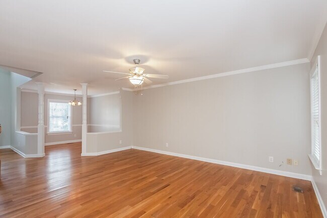 Foto del edificio - 12229 Keithwood Pl