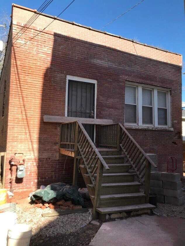 2636 W 15th Pl, Chicago, IL 60608 House Rental in Chicago, IL