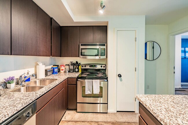 Foto del edificio - 888 N 4th St