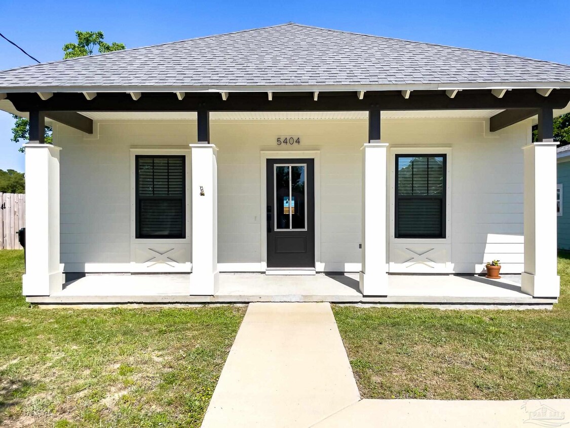 Foto principal - 5404 Arrowhead Rd