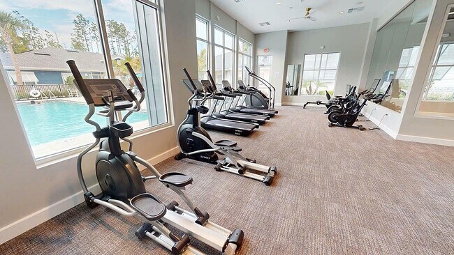 Apartamentos con gimnasio de última generación en Palm Coast, Florida - Viva Palm Coast