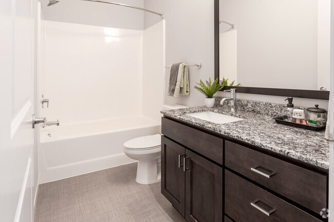 1BR, 1BA - Isle Royale - ENDI Plaza