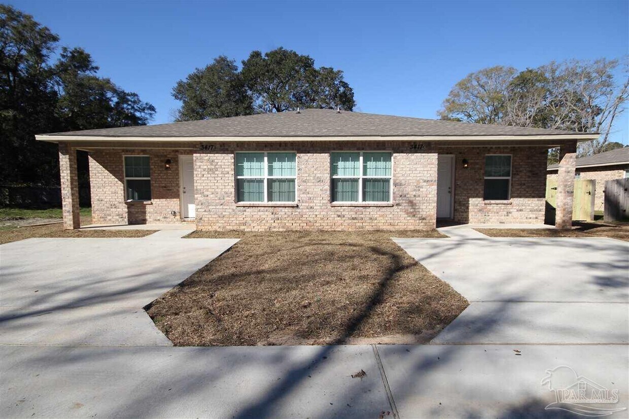 Primary Photo - 3417 W Fisher St