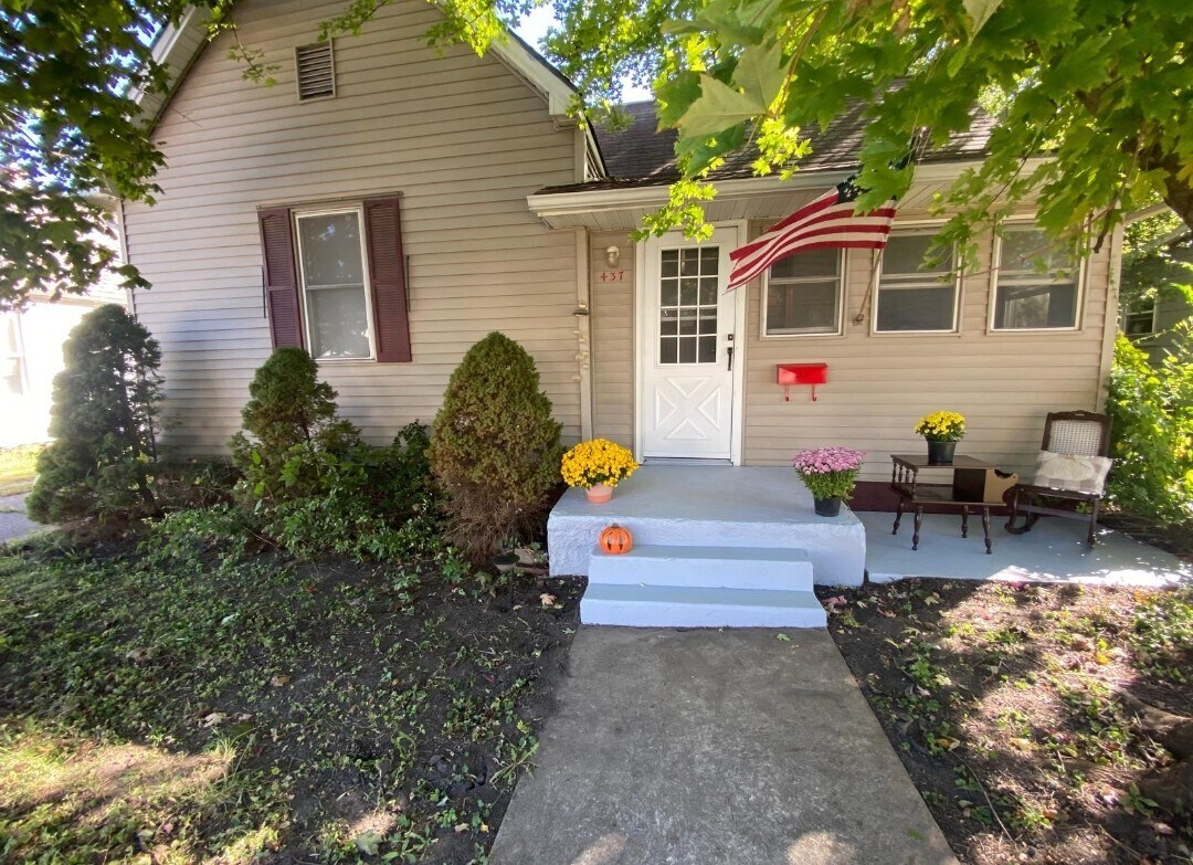 Foto principal - 437 N 8th Ave