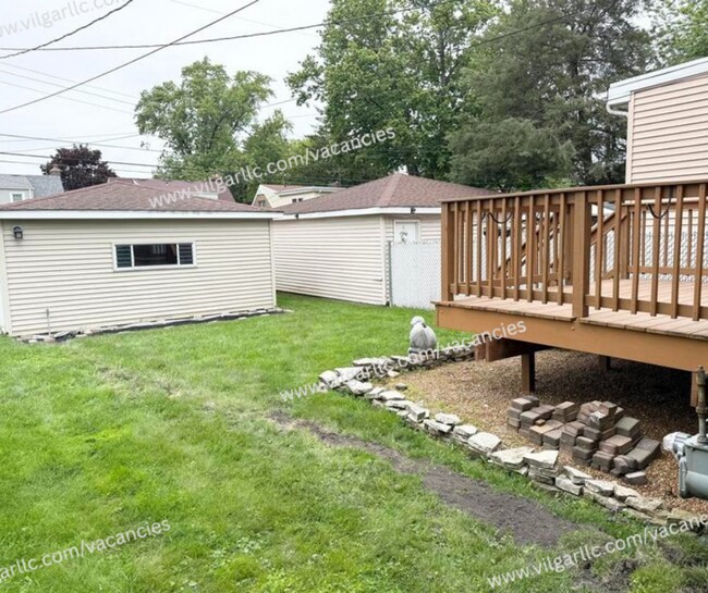 Foto del edificio - COMING SOON!! July 12, 2026 - Spacious 2 Bedroom • 1 Bathroom Duplex Home