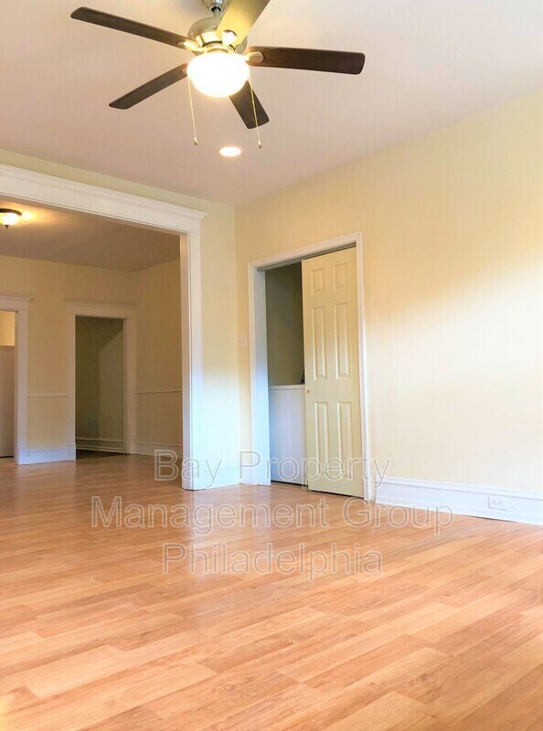 Foto del edificio - 5907 Carpenter St