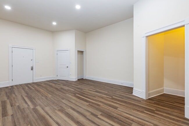 Foto del edificio - 1916 Eutaw Pl