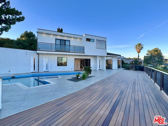 Building Photo - 2260 Apollo Dr
