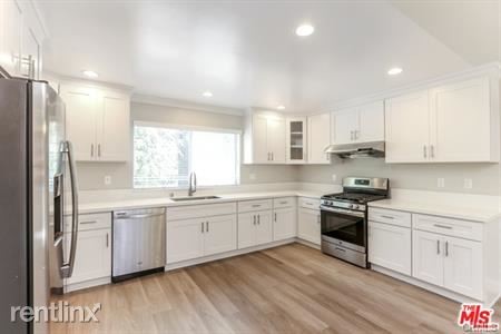 Building Photo - 3 br, 3 bath House - 4852 McConnell Ave # 1/2