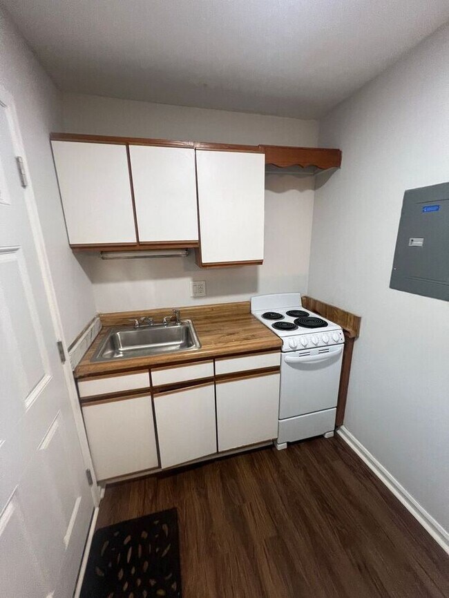 Foto del edificio - !!!WARNING: AVOID SCAMS CONFIRM RENTAL AT ...