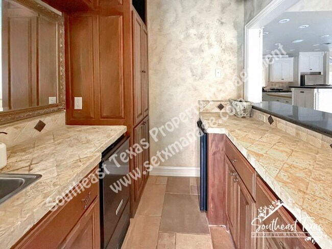 Foto del edificio - 4620 Monticello Dr