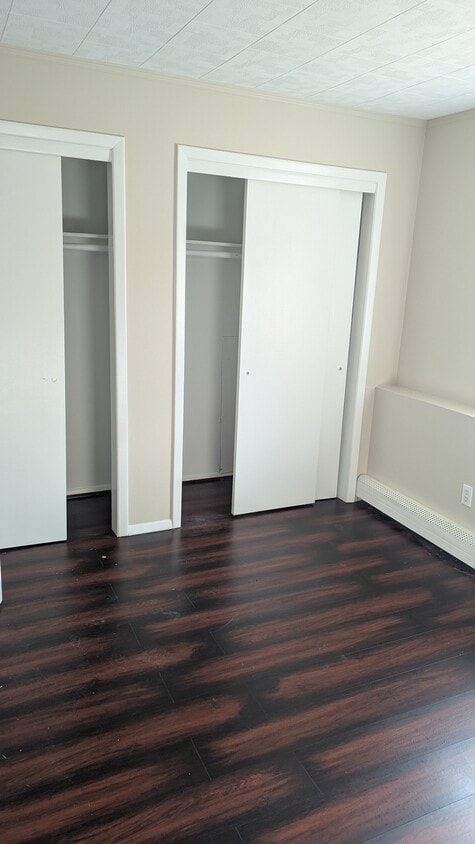 Primary Photo - 411 Boyle Rd