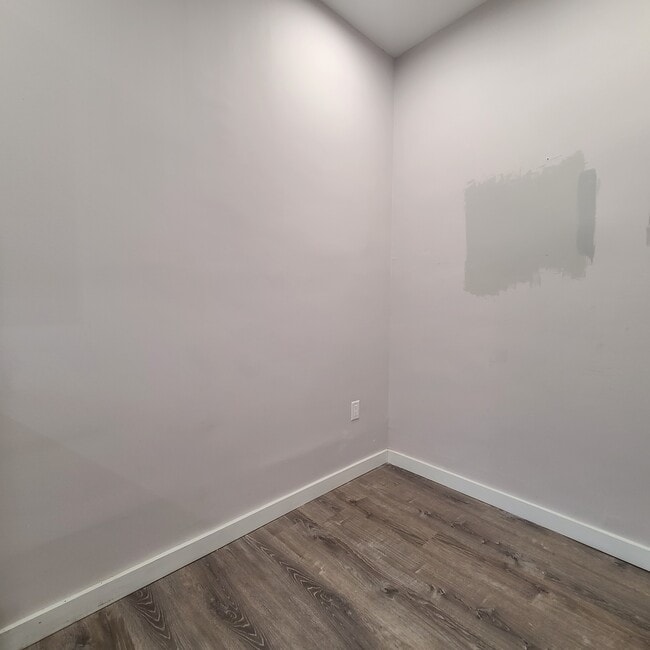 Área de comedor - 39 74th St