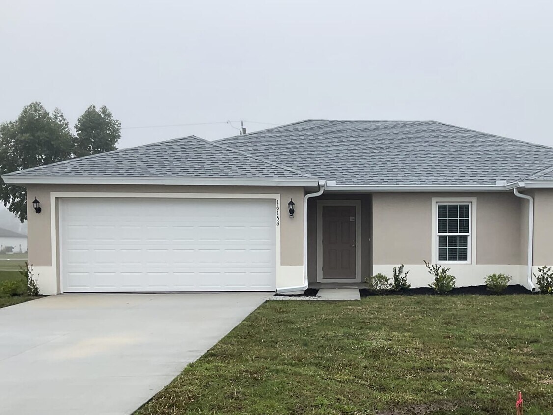 Primary Photo - 16154 Galiano Ct