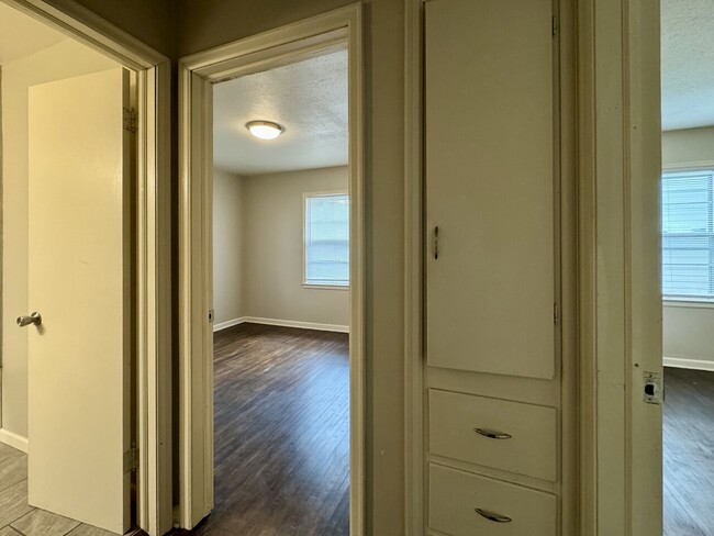 Foto del edificio - 620 Drury Ln