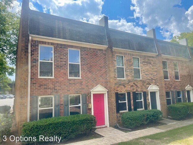 Building Photo - 2 br, 2.5 bath House - 155 N River Drive,