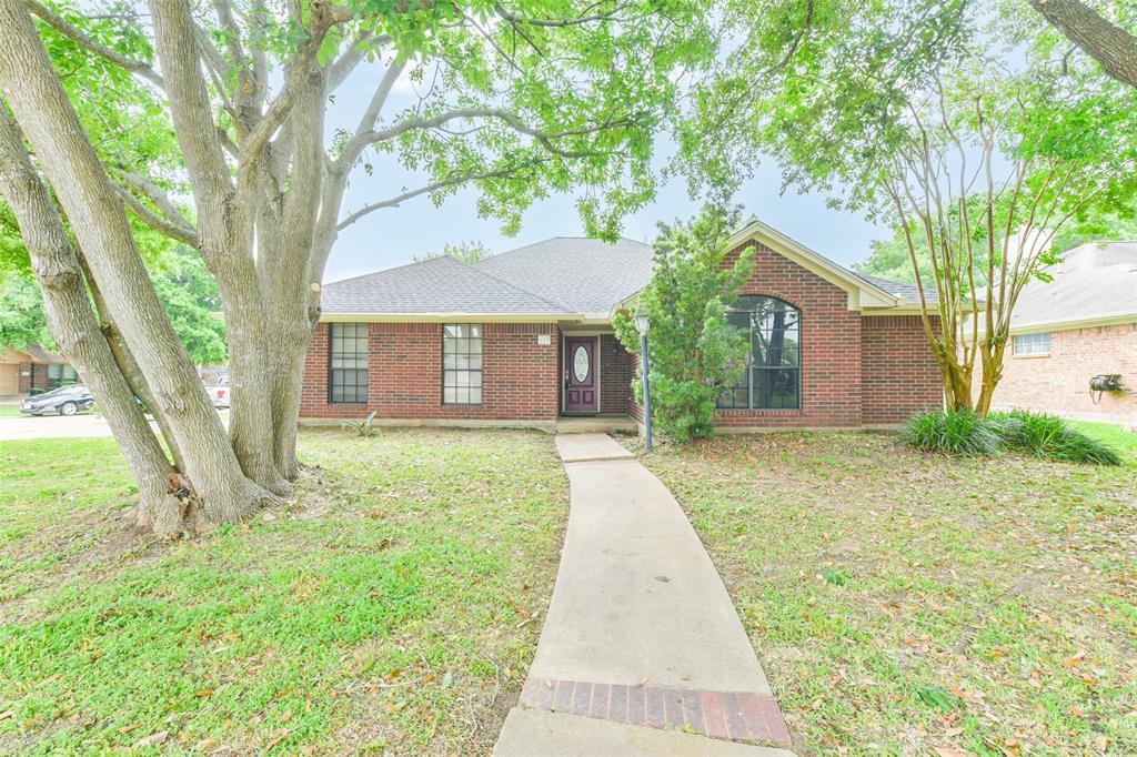 Primary Photo - 103 Mango St