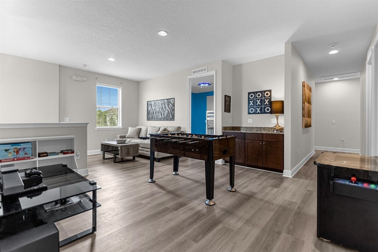 Foto principal - 7739 Graben St